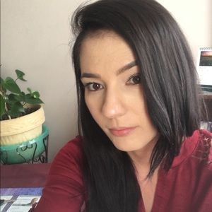 Meet your Posher, Nikki